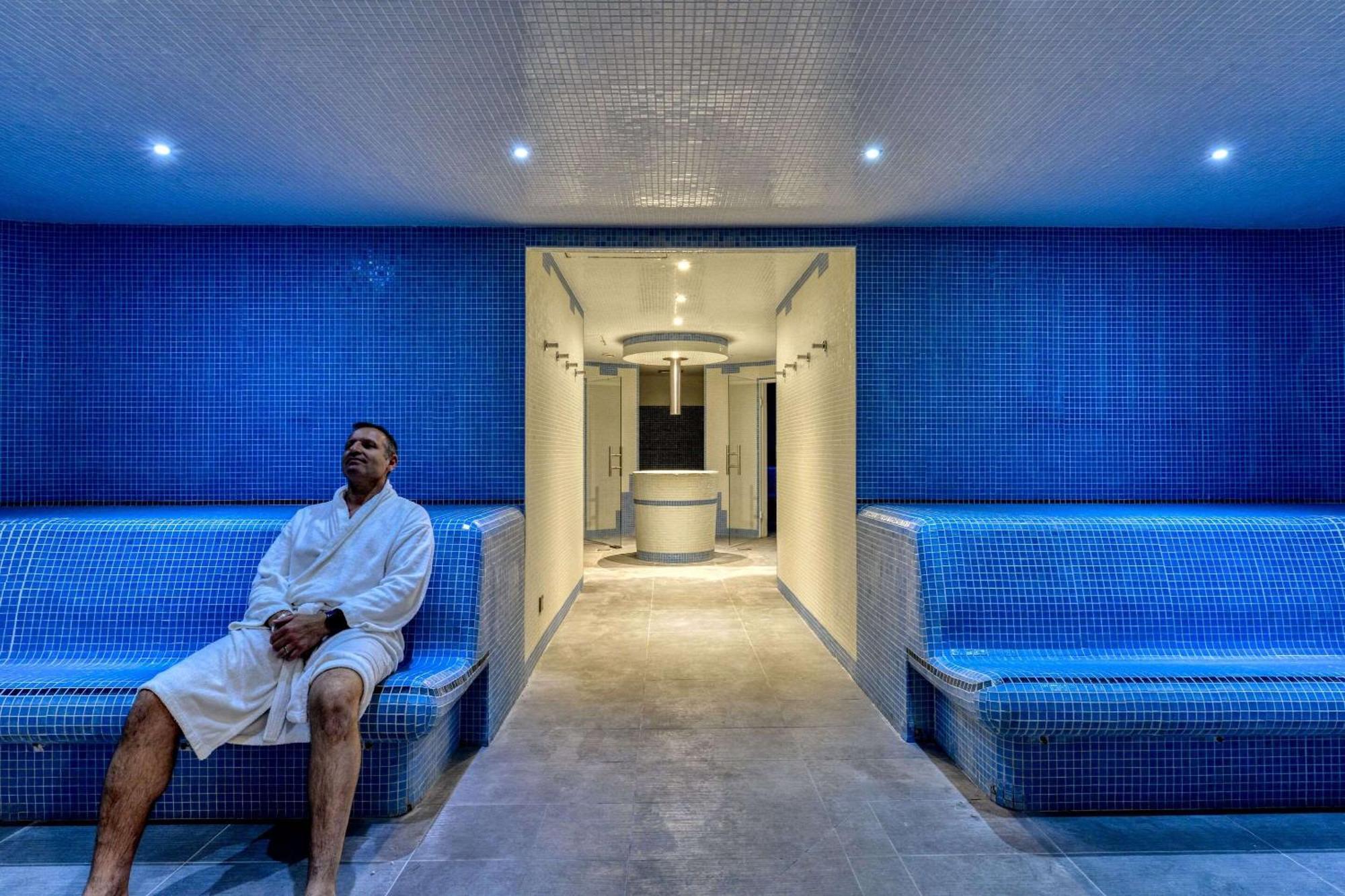 Zenitude Hotel La Valadiere, Ascend Hotel Collection Juvignac Exterior photo